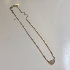Kendra Scott necklace
